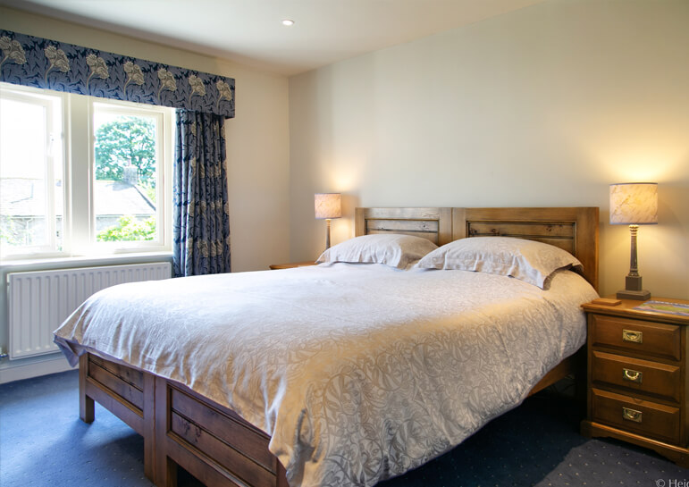 Tucked Away House Gallery 14 - Double Room